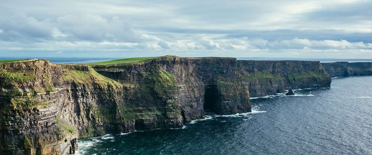 3-Day Cork, Blarney Castle, Ring of Kerry and Cliffs of Moher Rail Tour